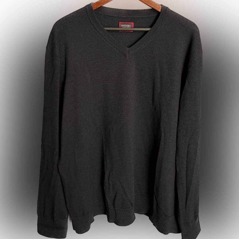 UNTUCKit Mens Navy Extra Fine Merino Wool 100%